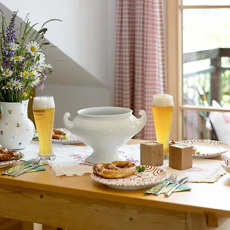 Appartamento Neubau - Freundliche Bergblick Höslwang