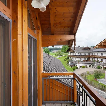 Appartamento Neubau - Freundliche Bergblick Höslwang