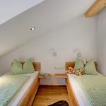 Apartament Neubau - Freundliche Bergblick Höslwang