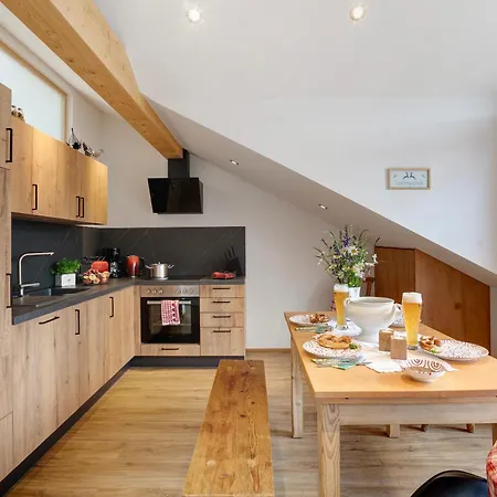 Apartment Neubau - Freundliche Bergblick Hoslwang