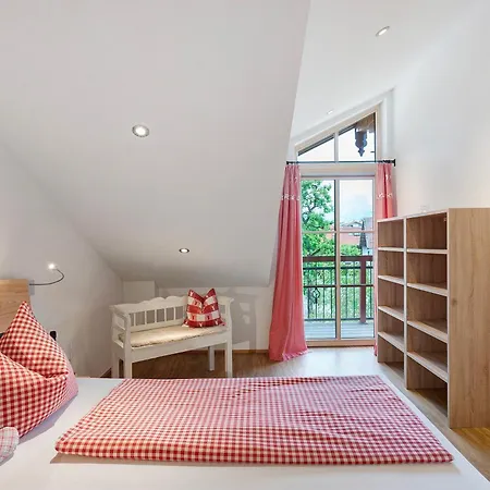 Neubau - Freundliche Bergblick Apartment *