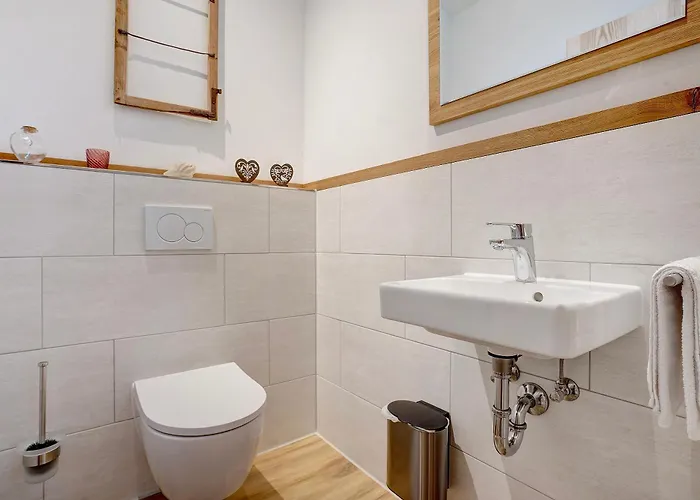 Neubau - Freundliche Bergblick Apartamento