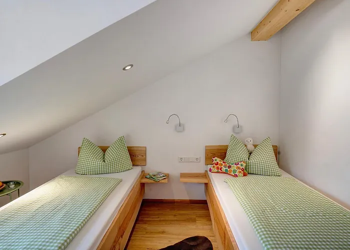 Apartamento Neubau - Freundliche Bergblick Höslwang